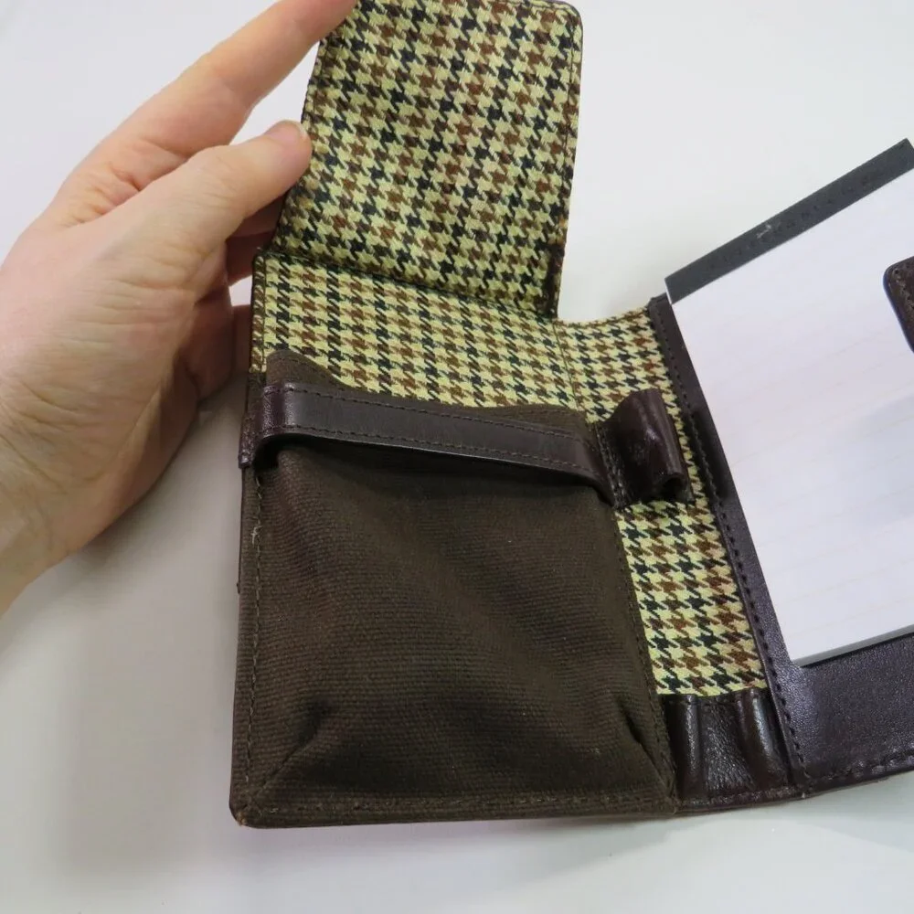 Cutter and Buck Genuine Leather Travel Wallet w Large Pocket & Notepad w Box
